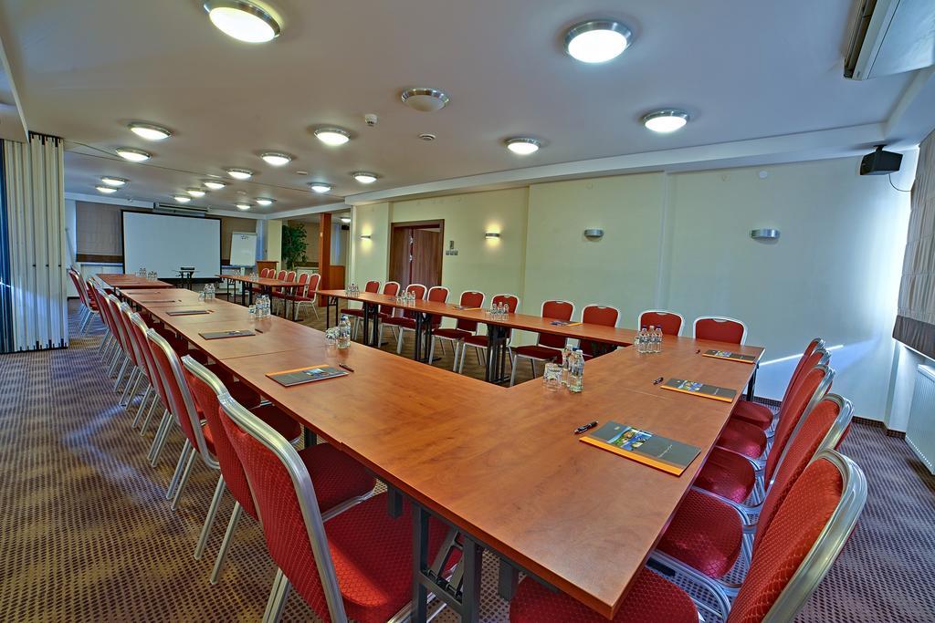 Hotell Ostaniec 3*