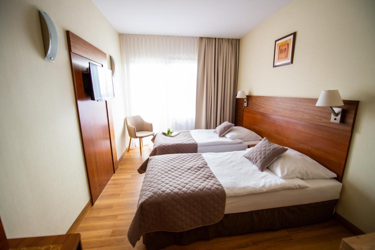 Hotel Ostaniec