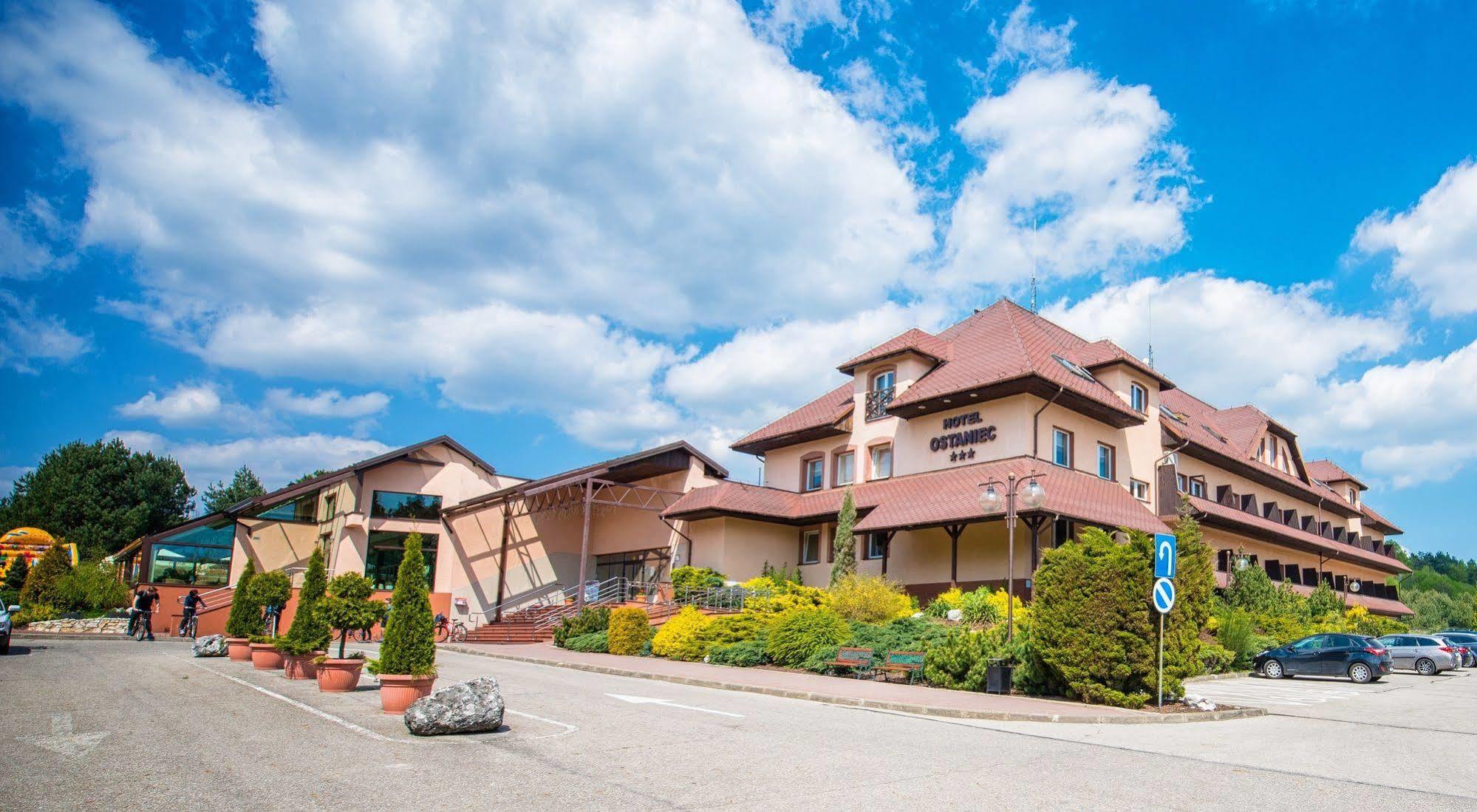 Ostaniec Hotell Kroczyce